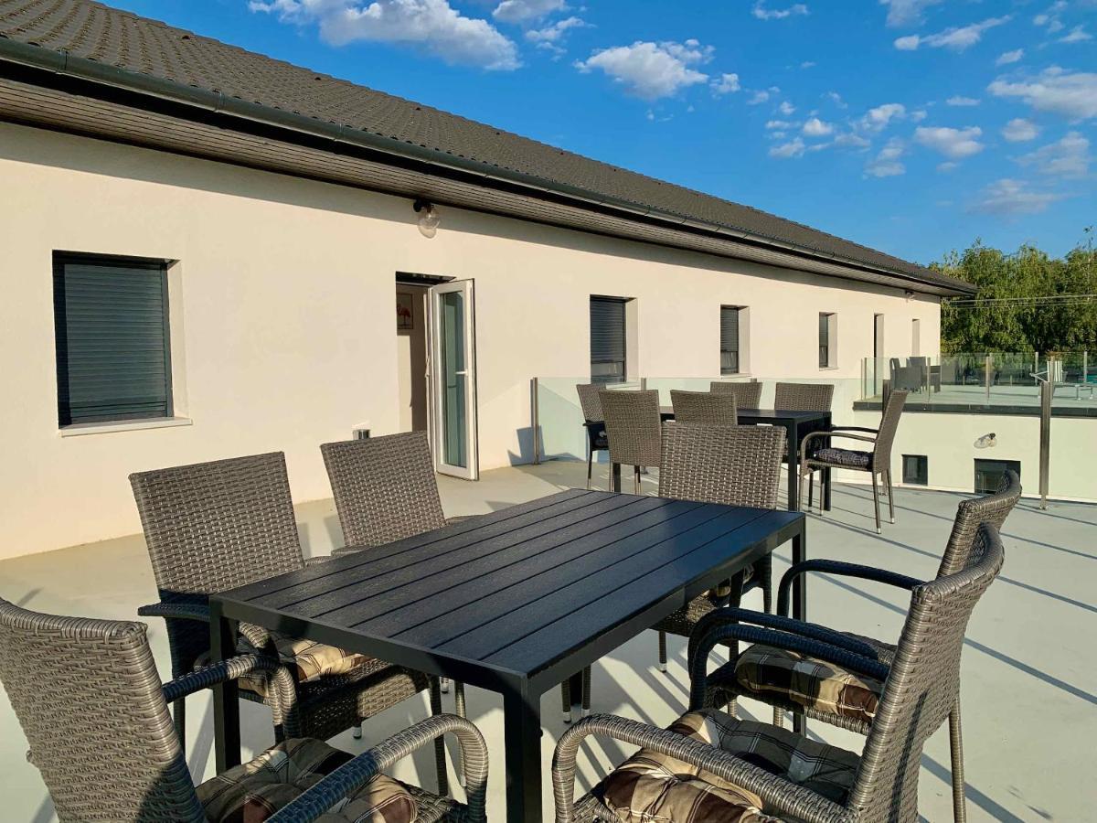 Thermal Apartman - Fsz Gardony Exterior photo